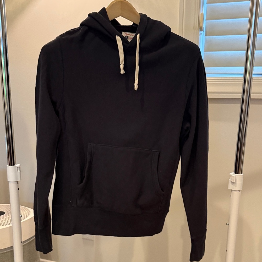 Champion and Todd Snyder Navy Hoodie Men’s Size Medium